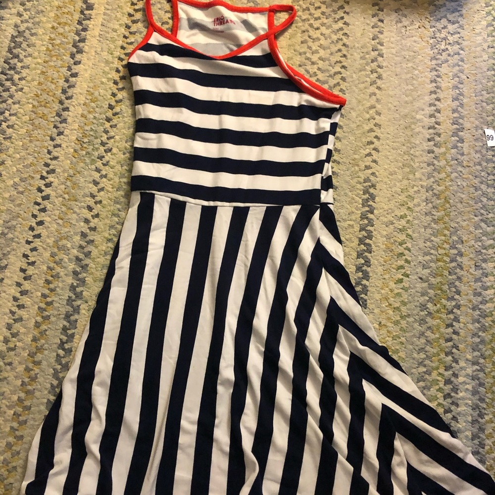 Epic threads dress